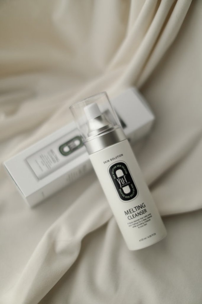 Yur Melting Cleanser 120ml